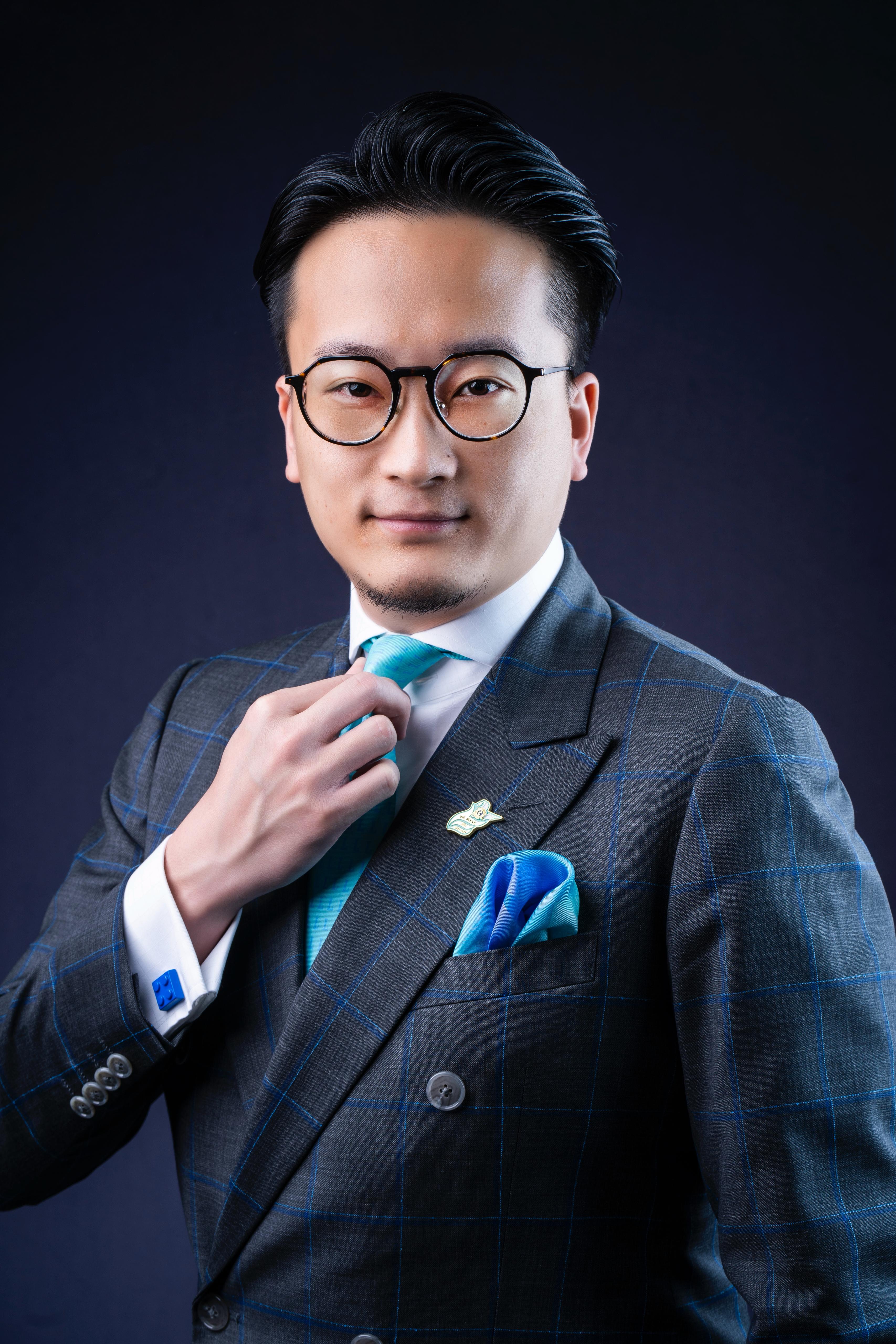 Lark Tin Lok Mung
