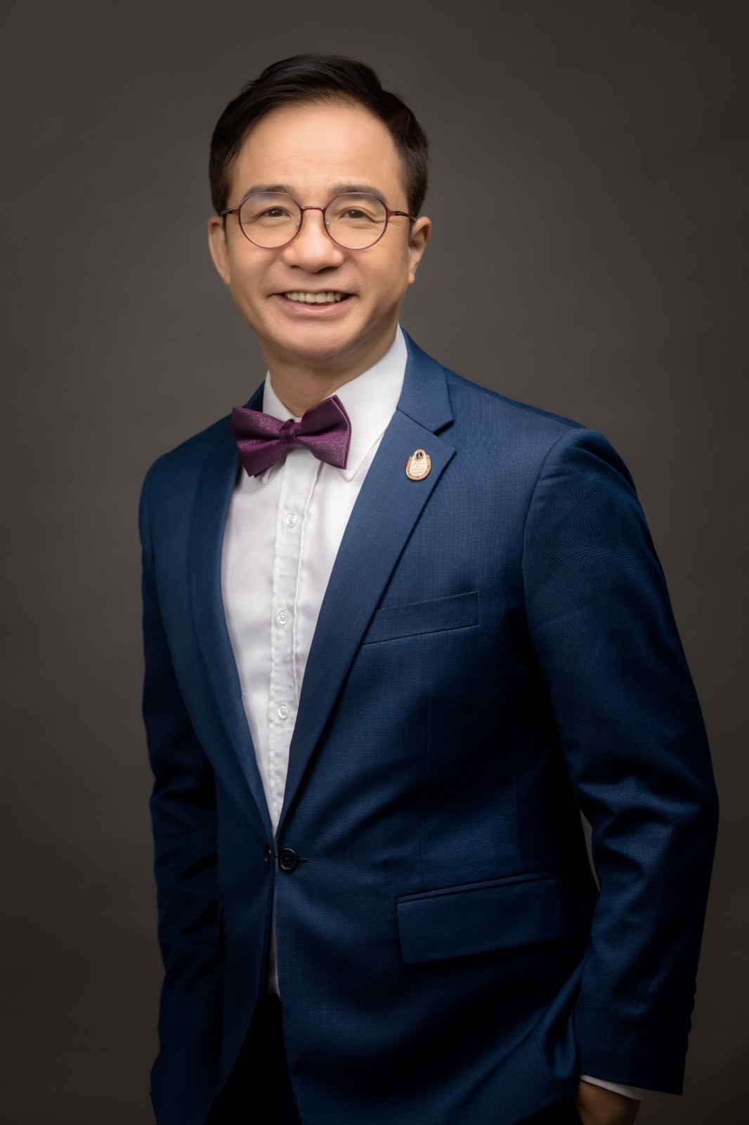 Nixon Hon Sum Lee